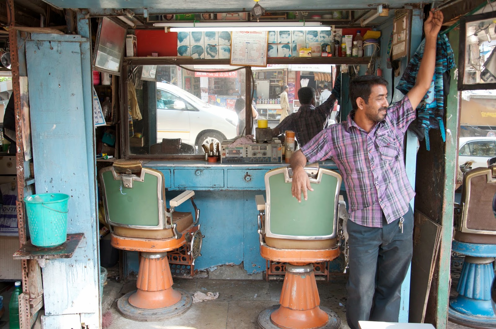 BombayJules Colourful Holi, Colourful Barber Shop