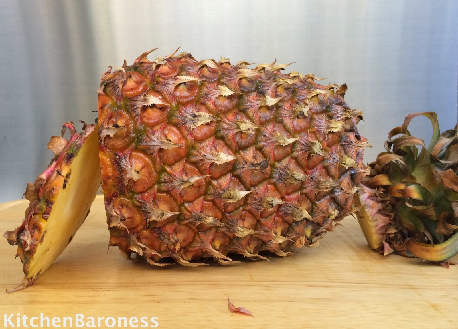 KitchenBaroness Pineappleade Made From Pineapple Peel & Core