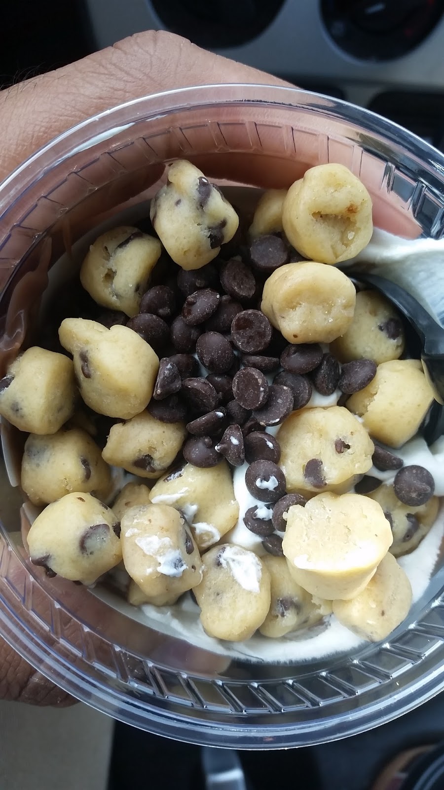 Taste Test Wawa Cookie Dough Parfait Chow Down With Me