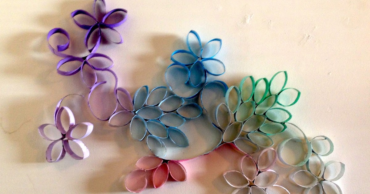 Office Space Beauty DIY flower wall decor