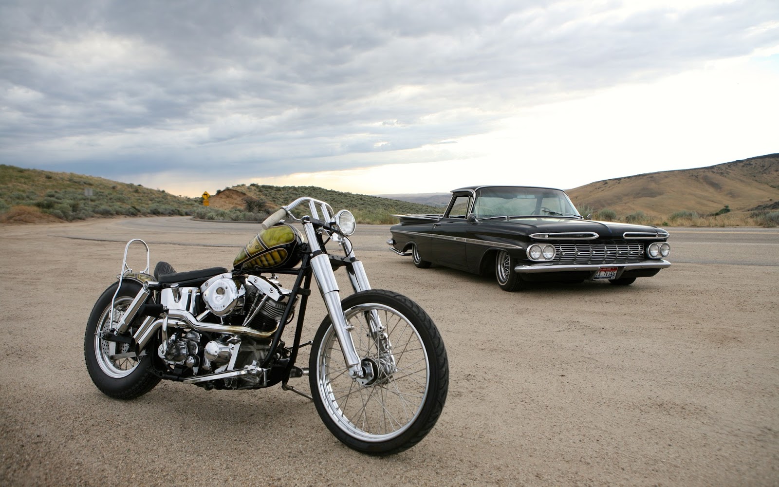 Hell Kustom Harley Davidson Shovelhead By Wrecked Metals