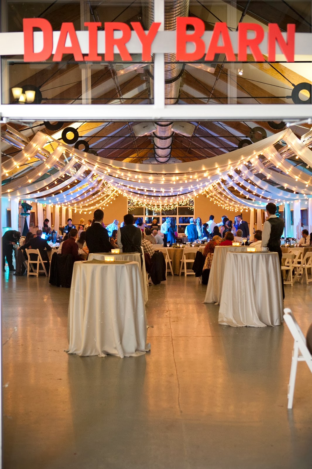 Simply By Tamara Nicole Seattle Weddings Sam And Robert S