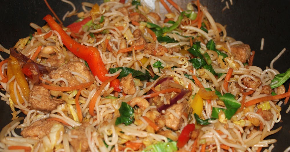 Chinese-Style Stir-fry With Chicken and Vegetables picture images Chinese-Style Stir-fry With Chicken and Vegetables