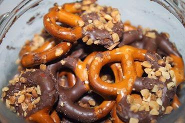 Almond Pretzel