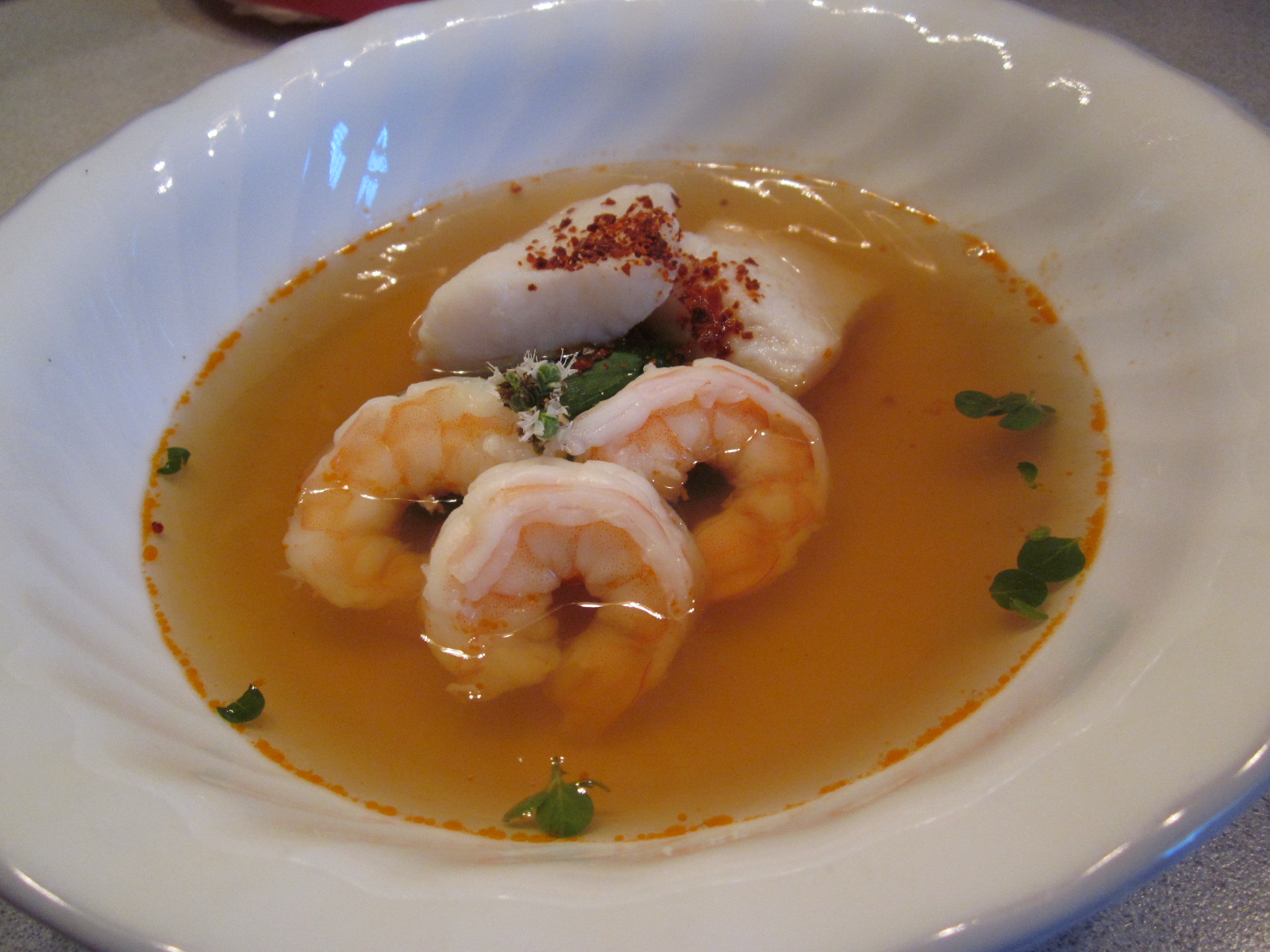 Effortnesslessly Shrimp Consomme, Oriental Style