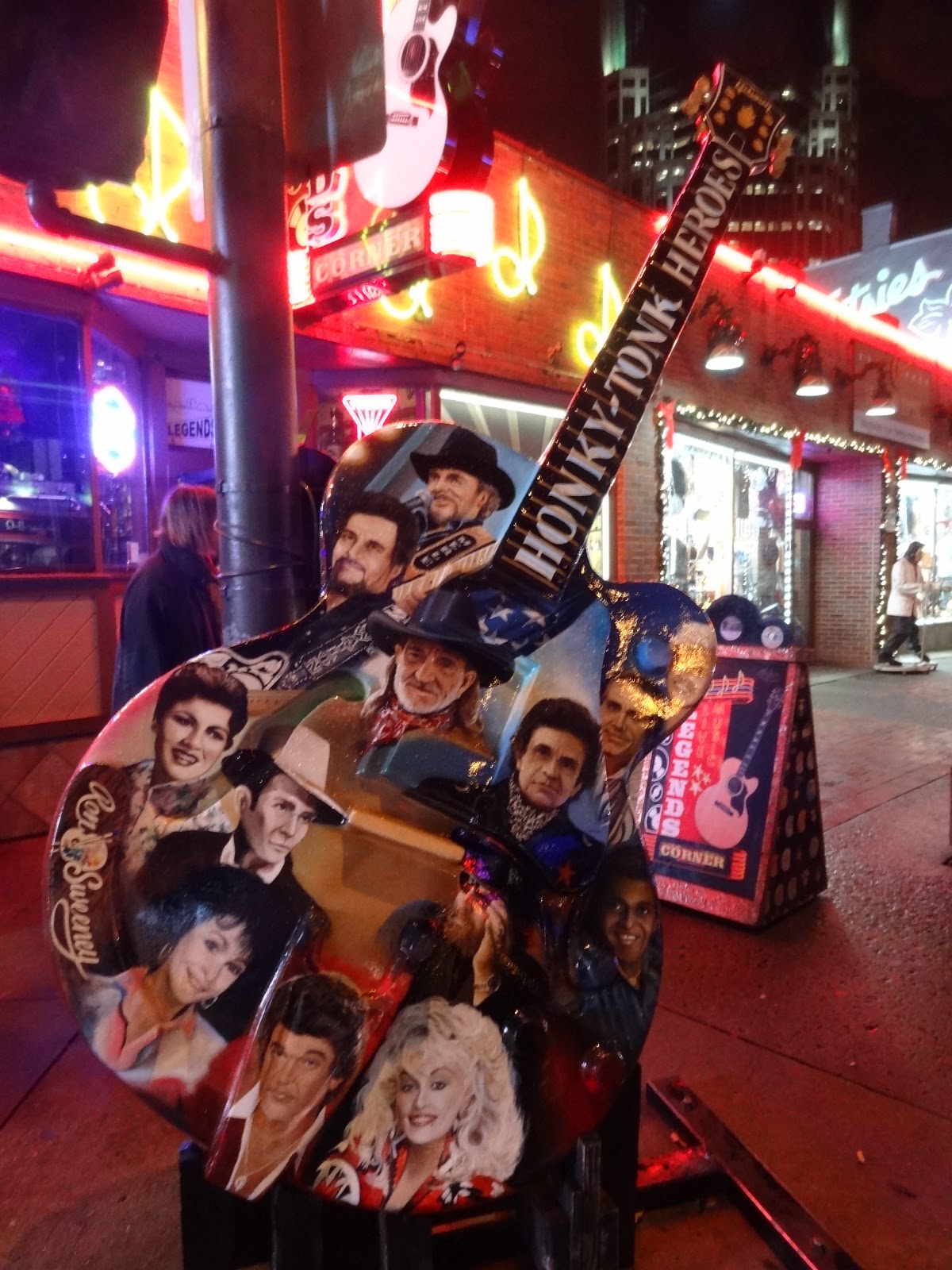 Jo Traveler The Night Lights of Nashville