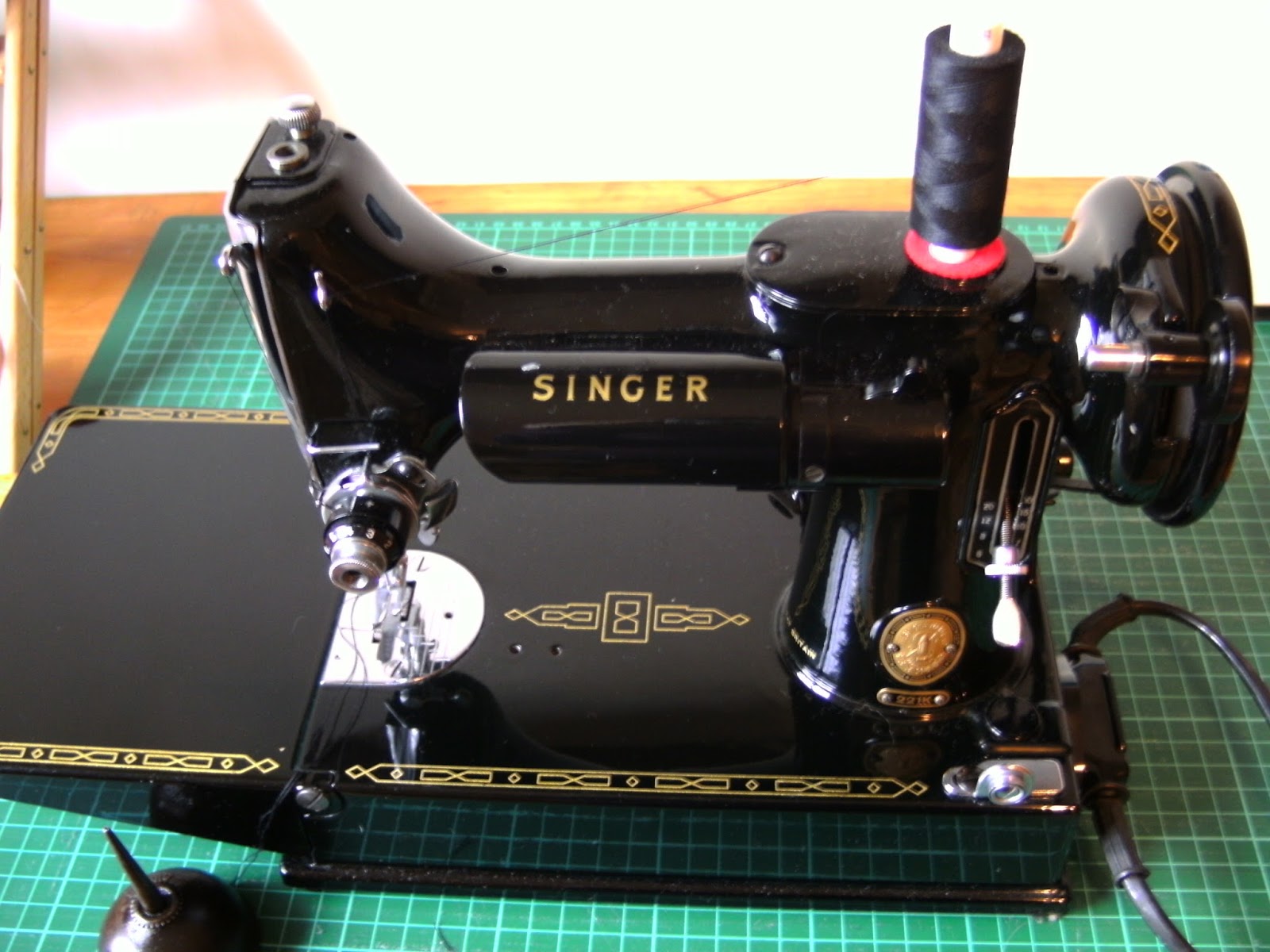 NEW Singer Featherweight Sewing Machine Pedal Pad COVER With