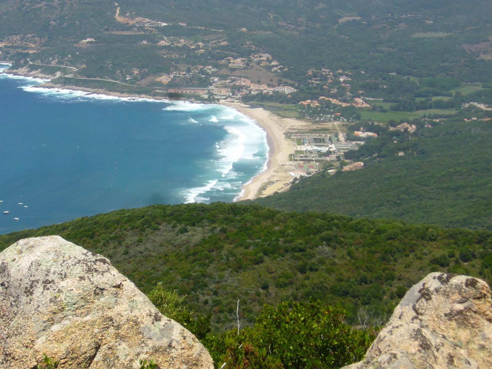 une étrange rencontre j.b stamper résumé