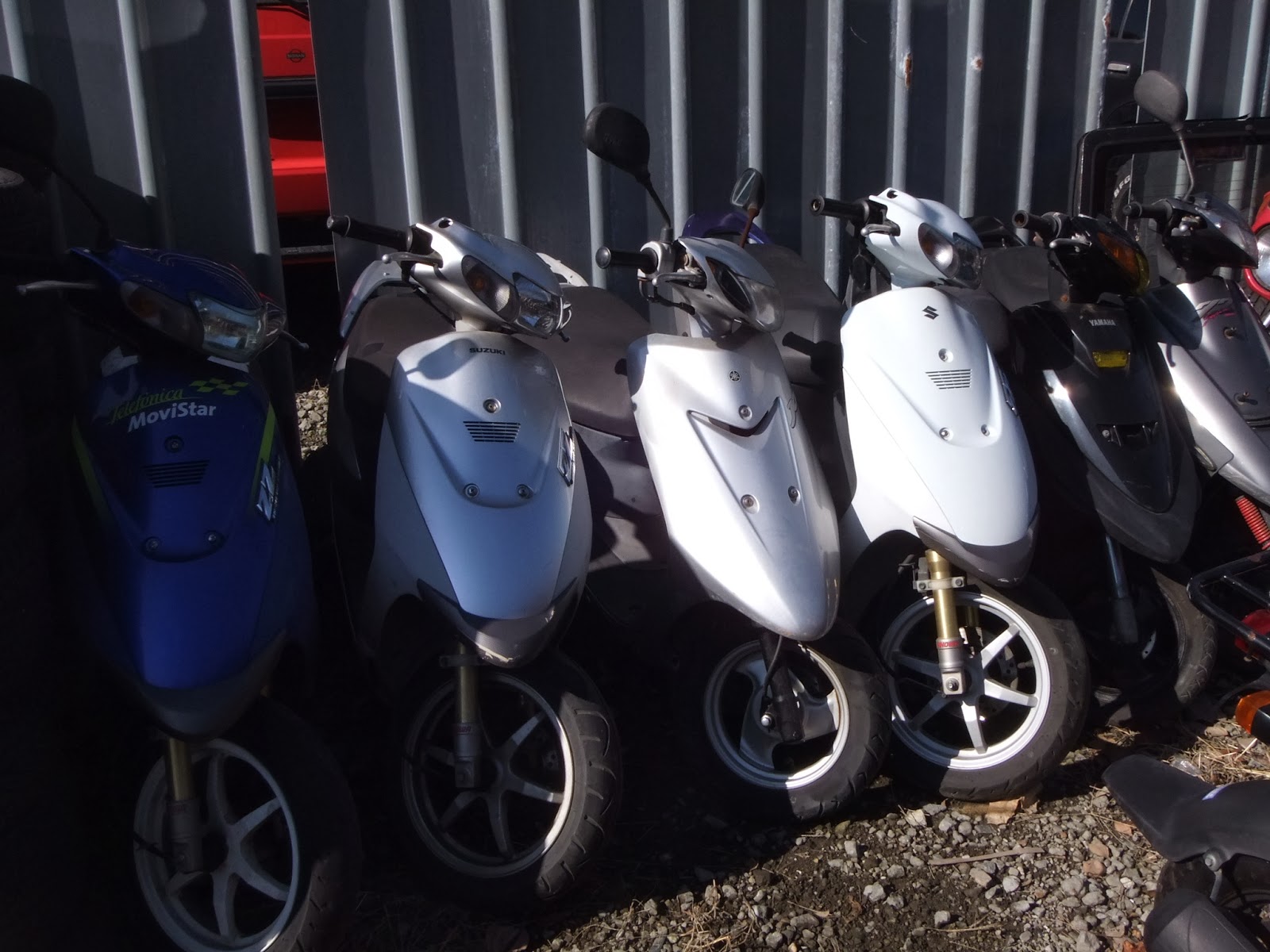 EXPORT NEW/USED JAPANESE MOTORCYCLES SCOOTER FROM OSAKA JAPAN / AZINTERNATIONAL JAPAN used