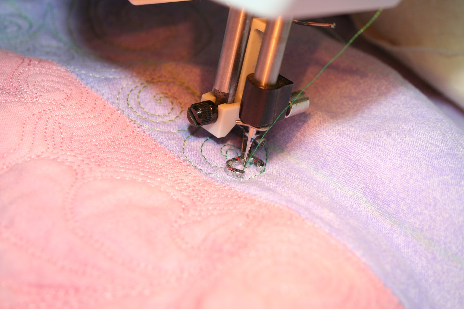 Tammy's Craft Emporium Husqvarna Lily 555 new to me sewing machine