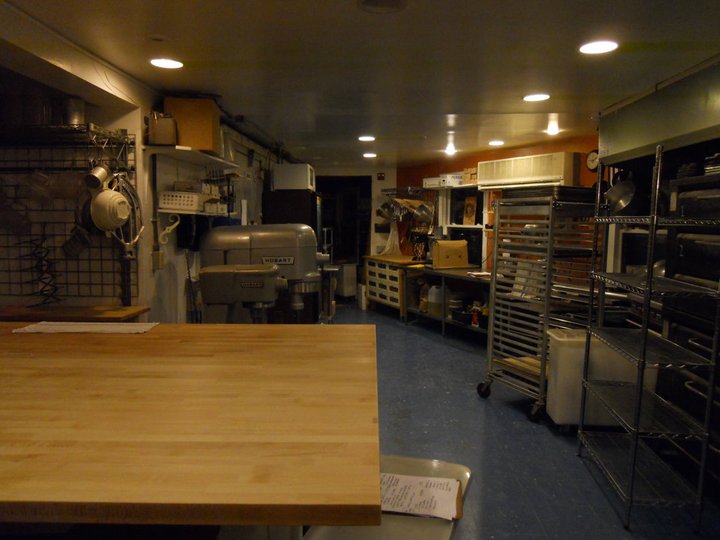 Ogunquit Beach Inn, & other adventures.... Bread & Roses Bakery opens