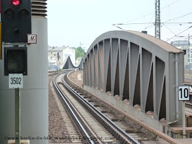 berlin, spandau, s-bahn, rathaus, brucke