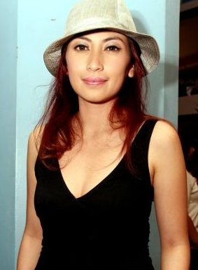 Annisa Trihapsari - Artis Cantik ~ toket artis indonesia