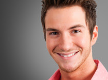 American Idol Top 10 performances American Idol contestant Paul Jolley