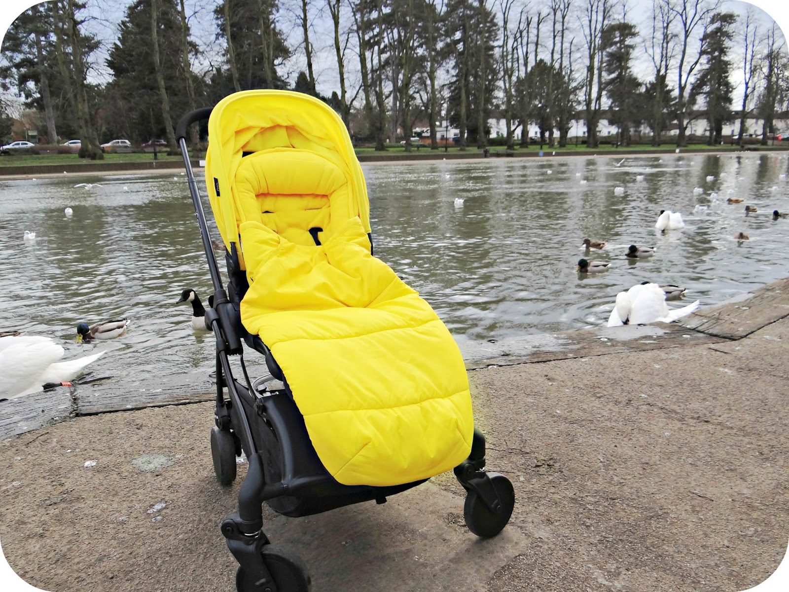 icandy raspberry footmuff