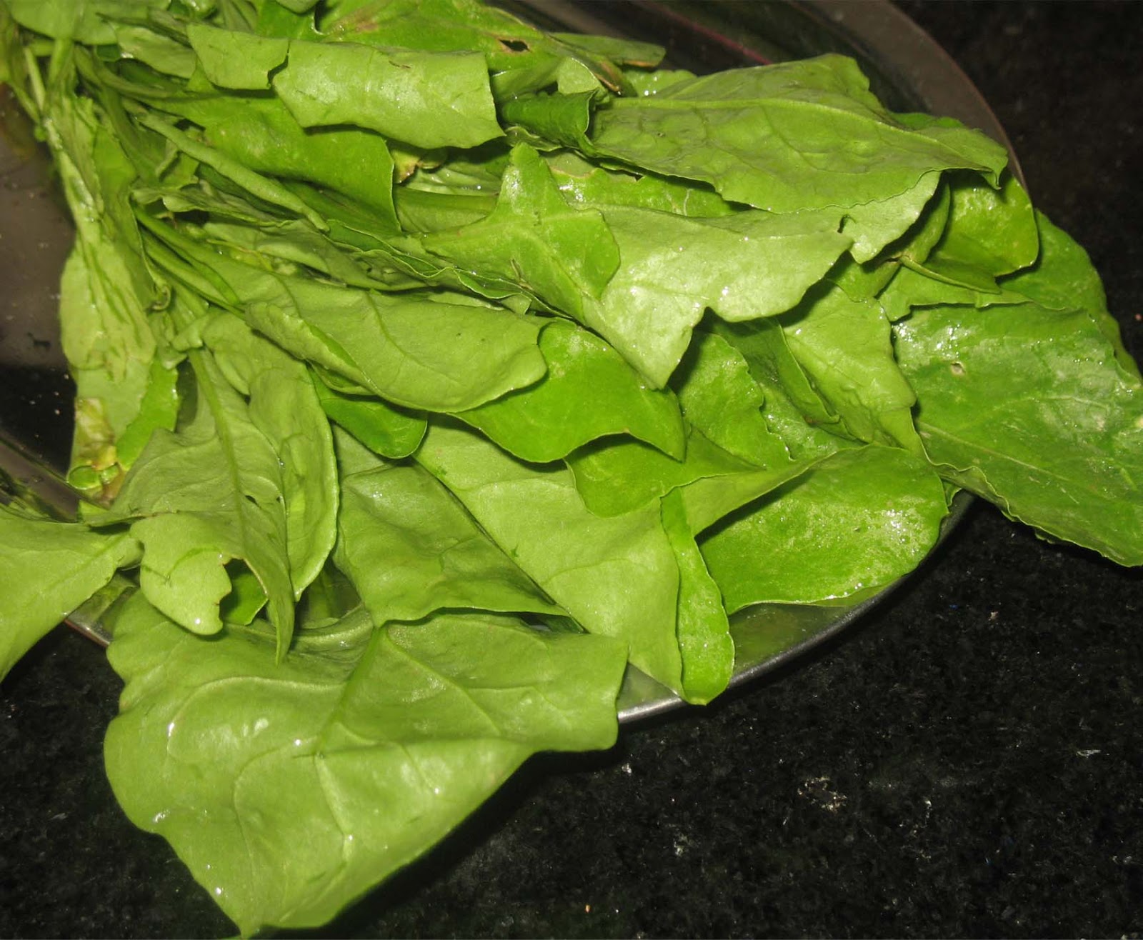 Palak Fry/ Palak Subji/ Palak Keerai poriyal - Sujitha Easycooking