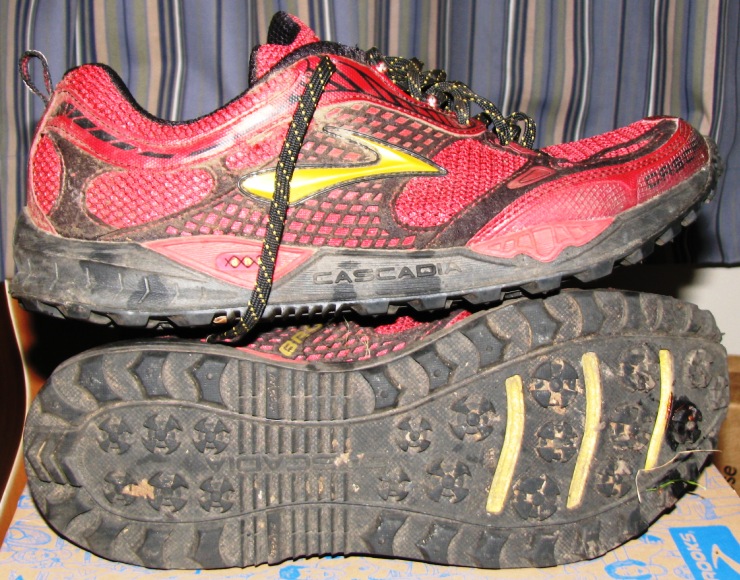 brooks black womens running shoes