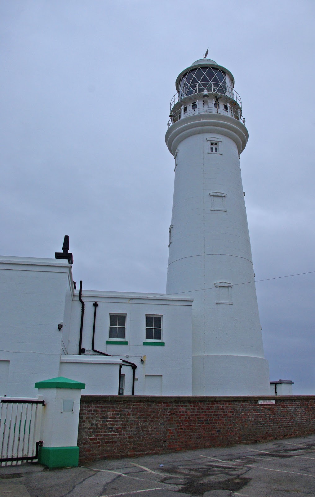 IMAGECAPTURER. FLAMBOROUGH LIGHTHOUSE.