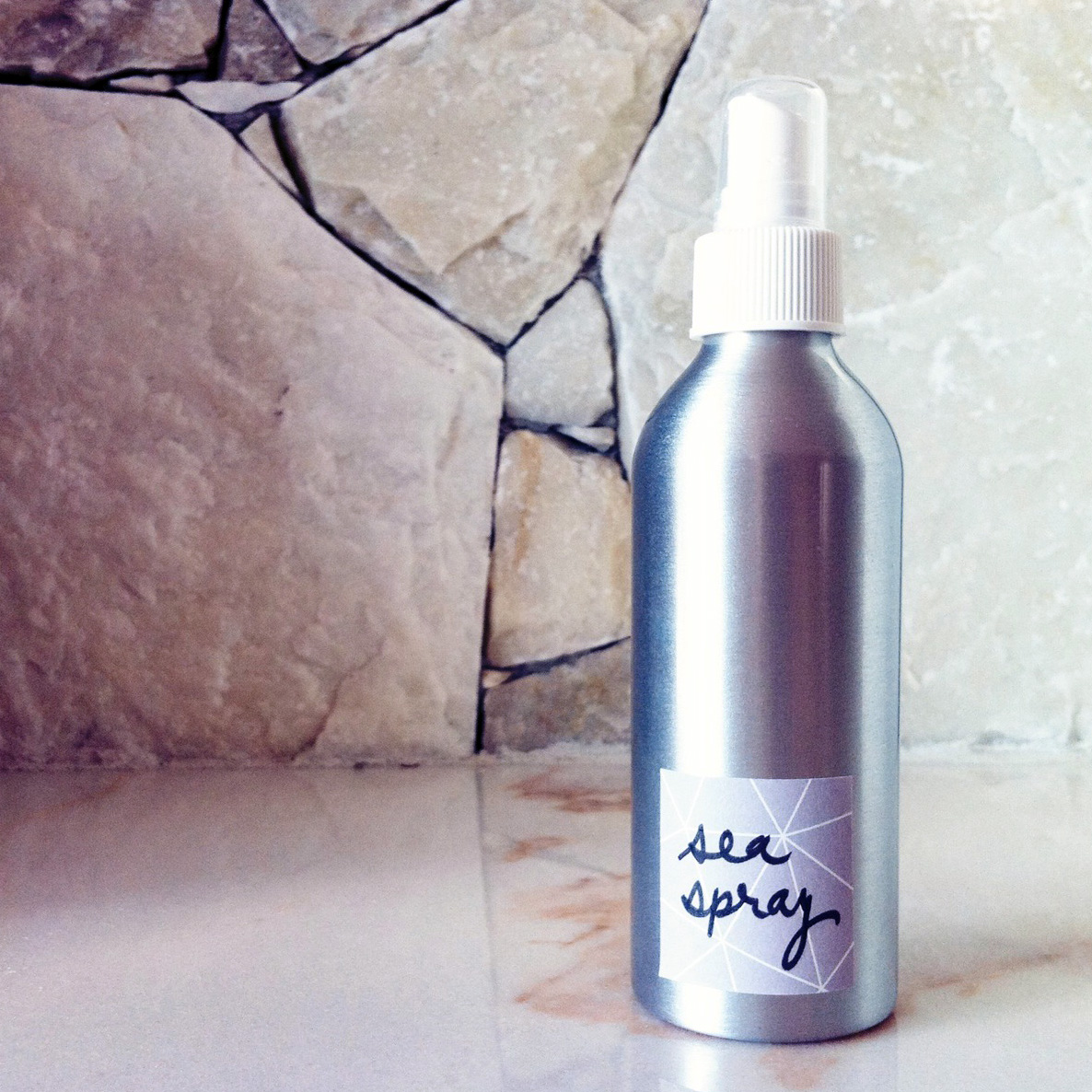 hudsonny homemade sea spray for beachy hair