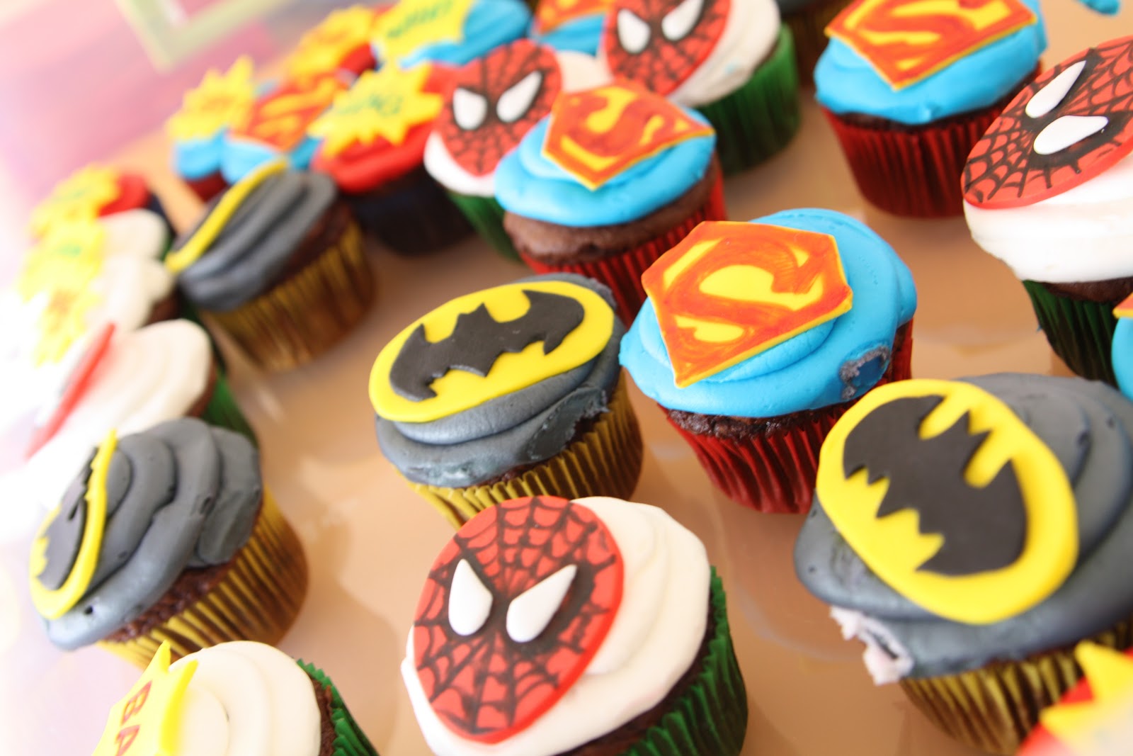 happenings of our home SuperHero Pizza Party