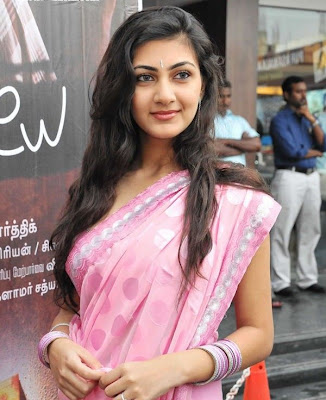 Tamil Actress Neelam Hot Saree Blouse Photos