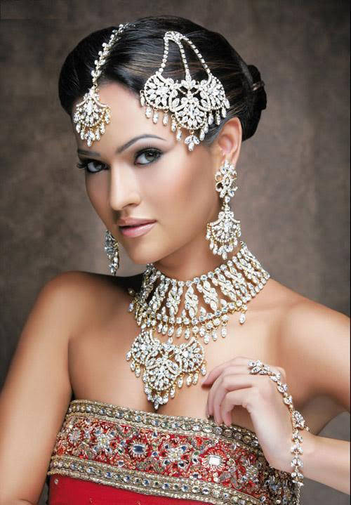 Trends Hairstyles Indian Bride Sleek Stylish Trends Hairstyles Indian Bride Sleek Stylish