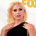 FOTOS HQ: Lady Gaga en la alfombra roja de los "Emmys 2015" - 20/09/15