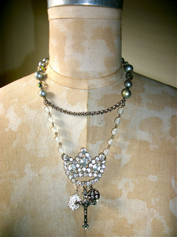 Crown Necklace