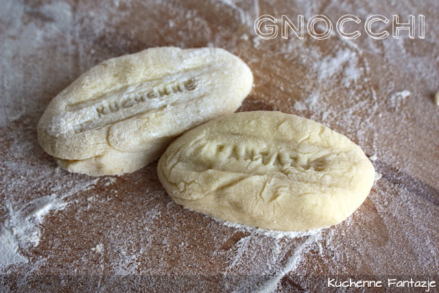 Gnocchi w sosie pomidorowym Gnocchi w sosie pomidorowym