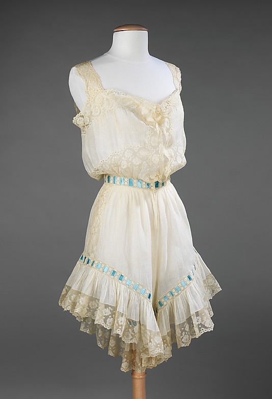 Fashioning Nostalgia Victorian/Edwardian Combination Chemise & Drawers