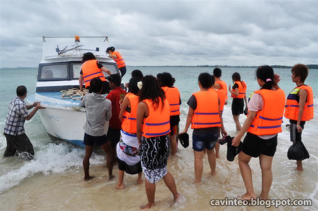Entree Kibbles: White Sand Island (Pulau Beralas Pasir ...