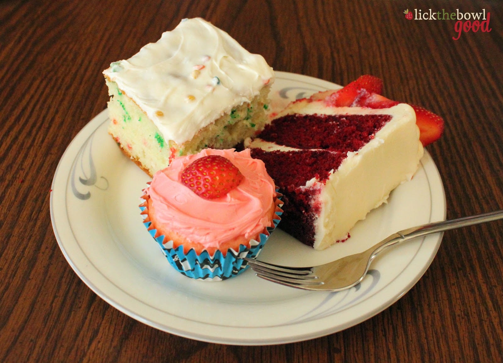 How do you bake birthday cakes?