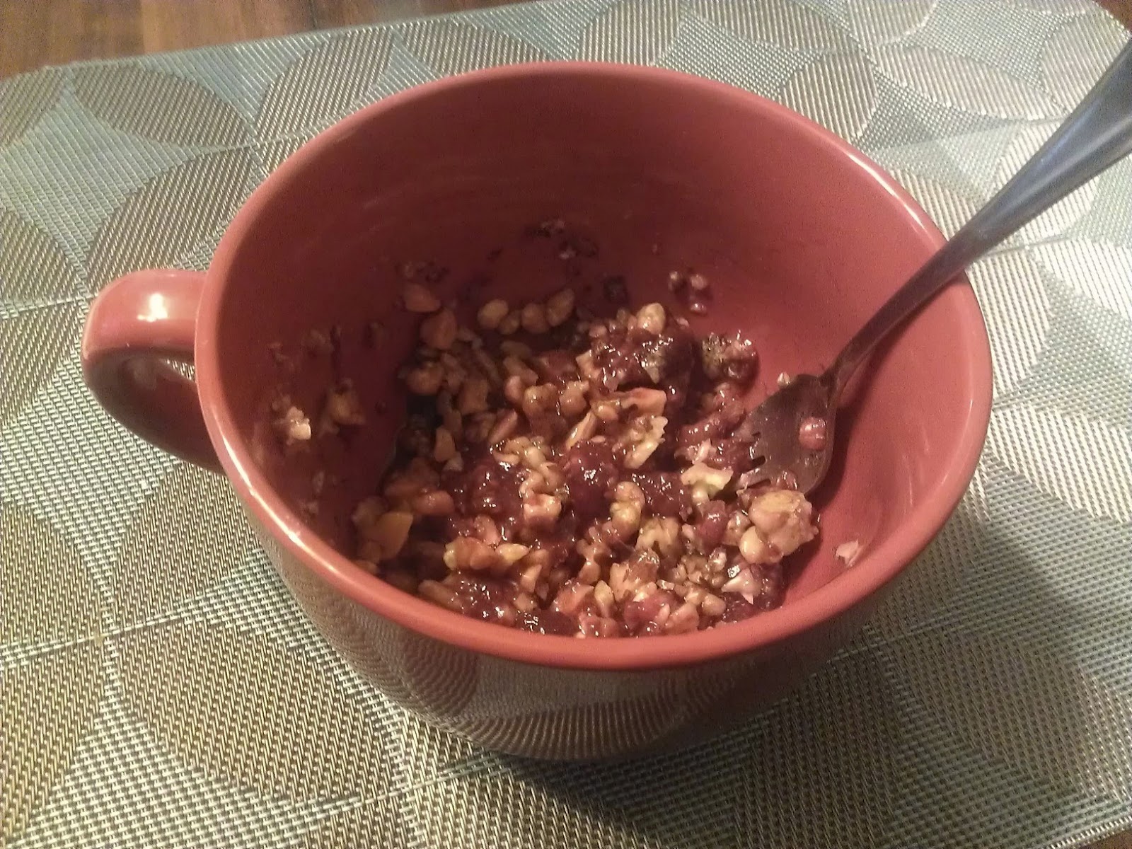 Benefits of Walnuts for Endometriosis (+ Bonus Breakfast Recipe