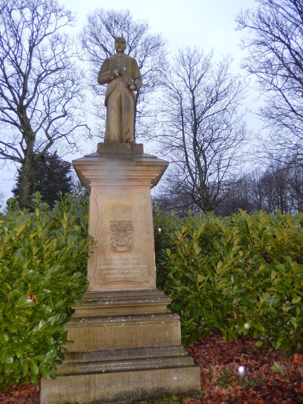 Fighting Talk by Mark Metcalf John Fielding Statue, Bolton