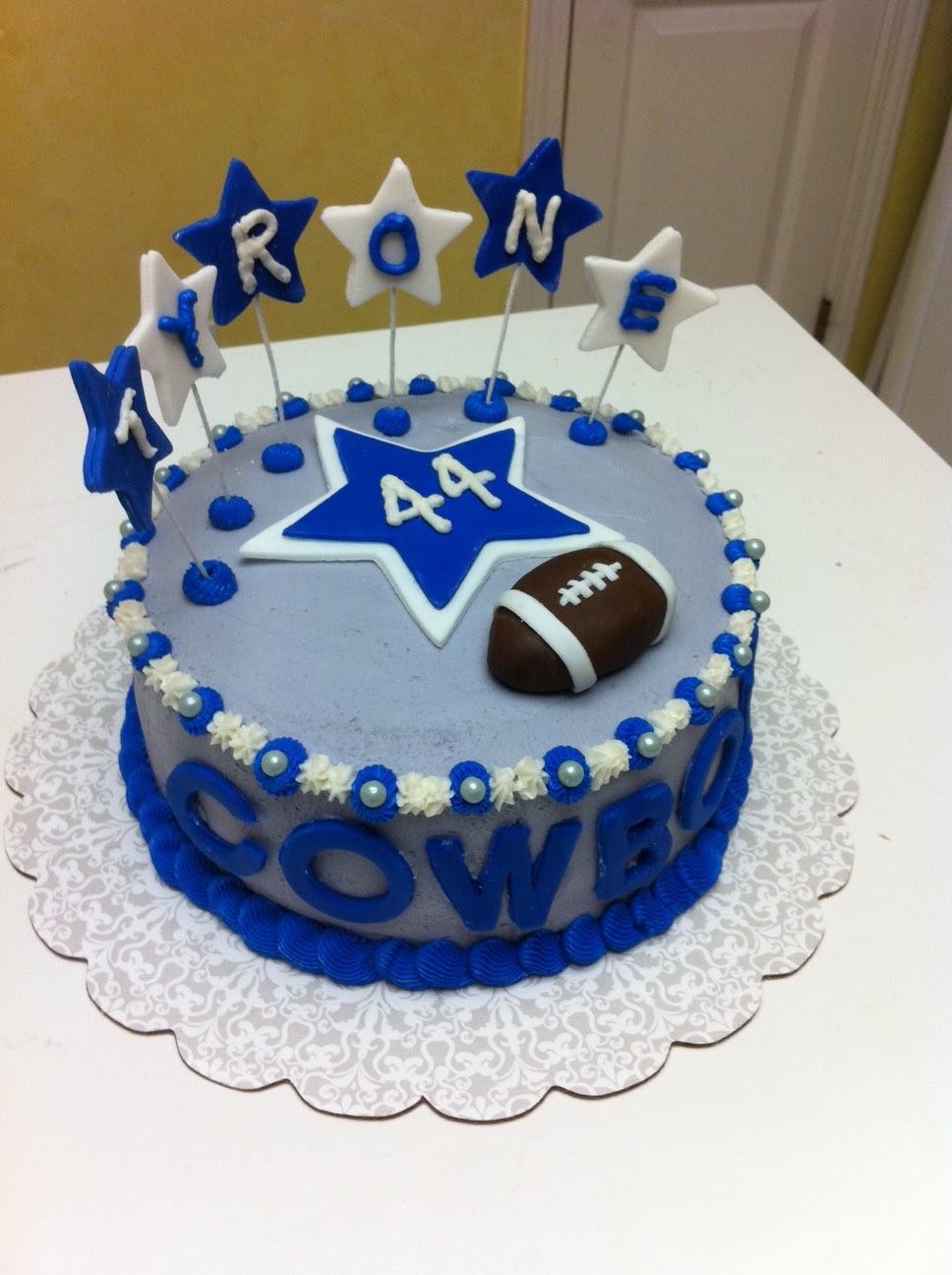 Gingerly Created Confections Dallas Cowboys Cake