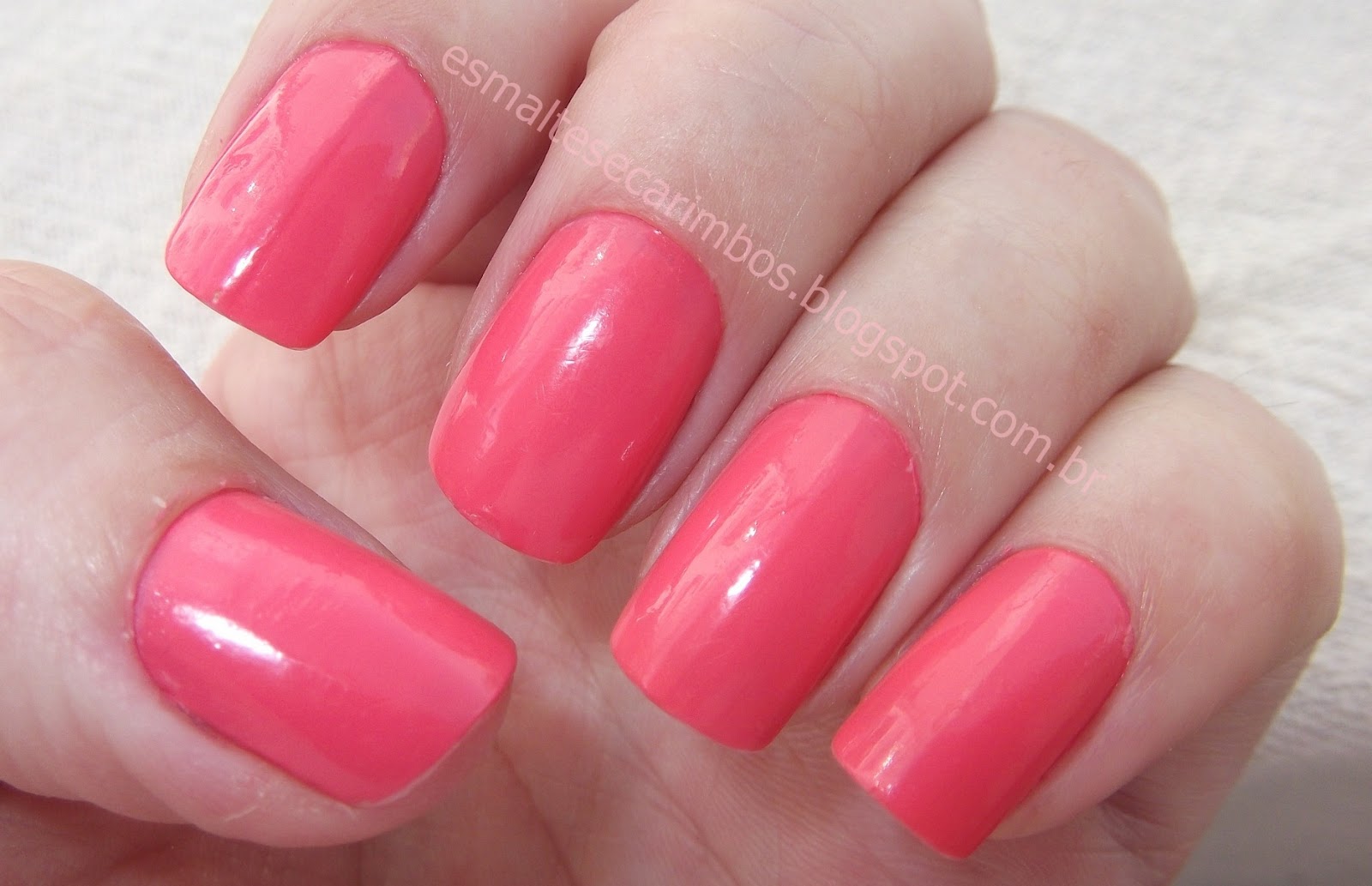 Ver nas Unhas Lip Gloss Kolt