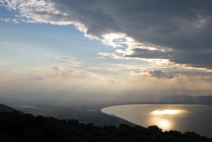 Journeys of heart and mind: May 2012