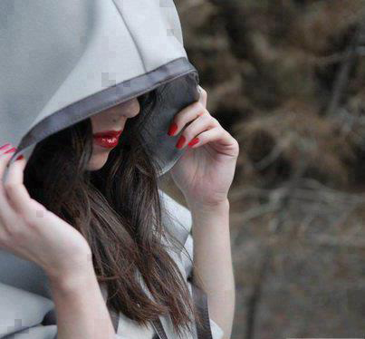 photo of girls hiding face №13595 photo of girls hiding face № 13594