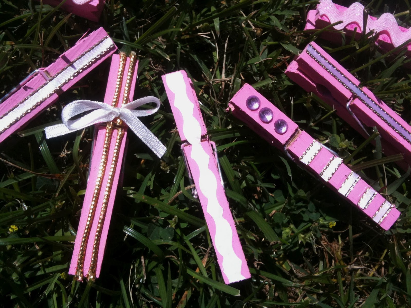 Have you ever played the clothespin game at a baby shower? There's two