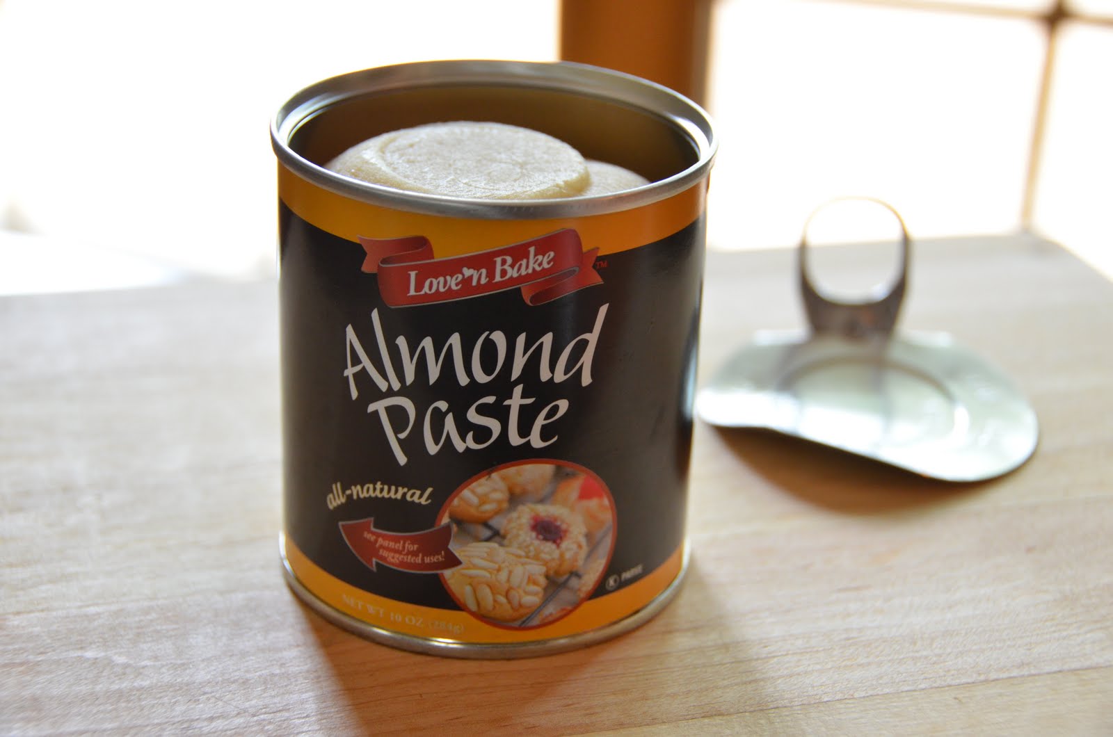 Playing with Flour Almond macaroons