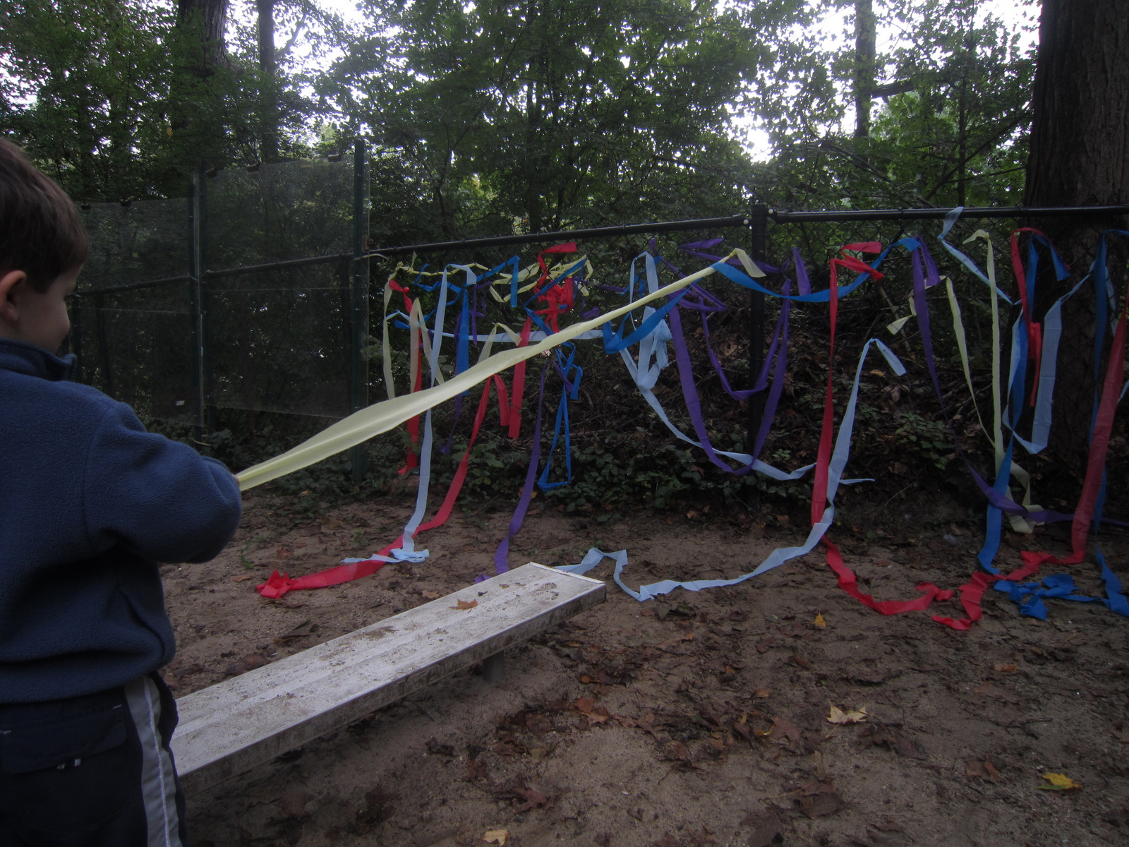 Playfully Learning Fence Weaving