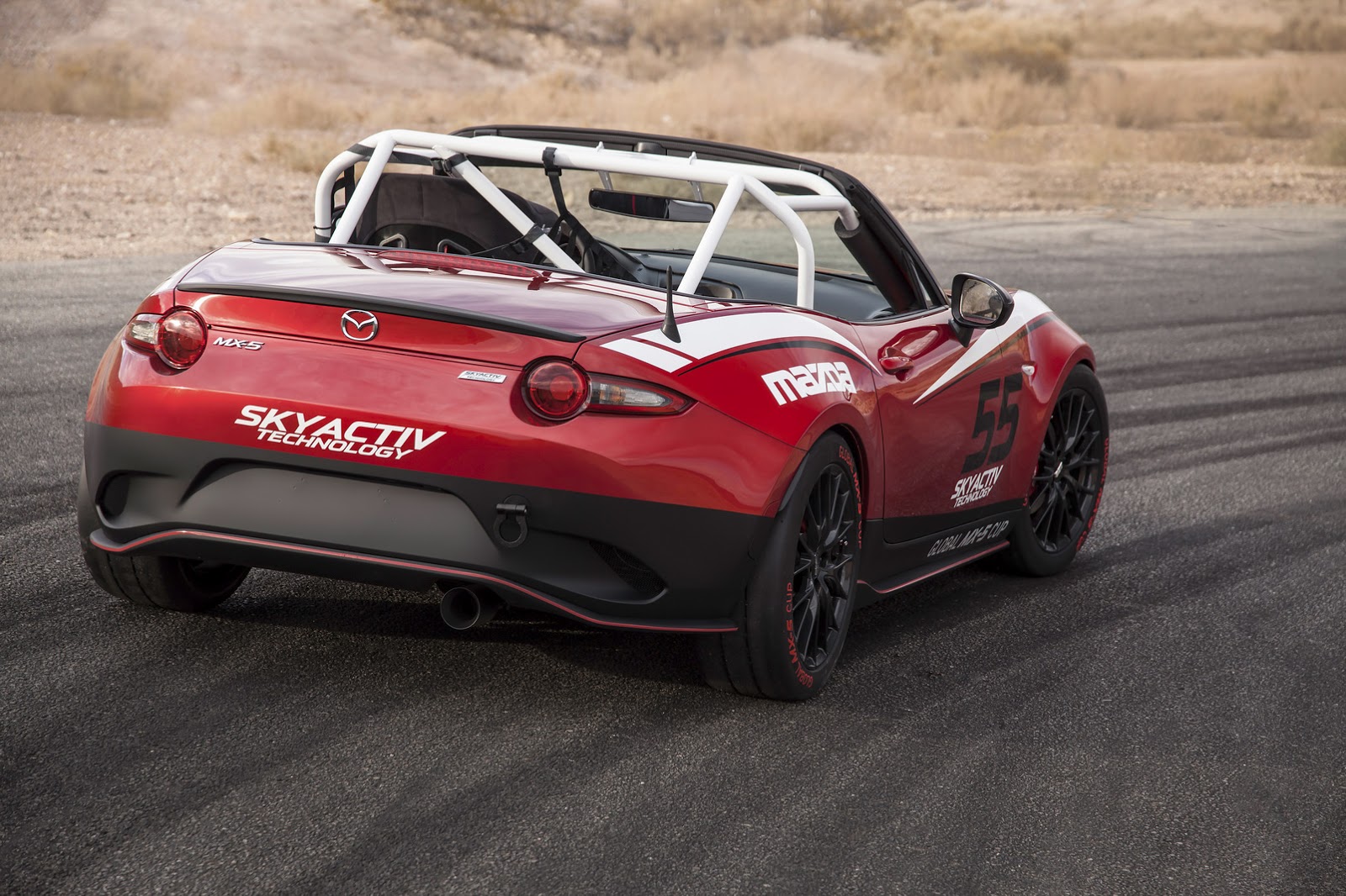 2016-Mazda-MX-5-Cup-Racer-6.jpg