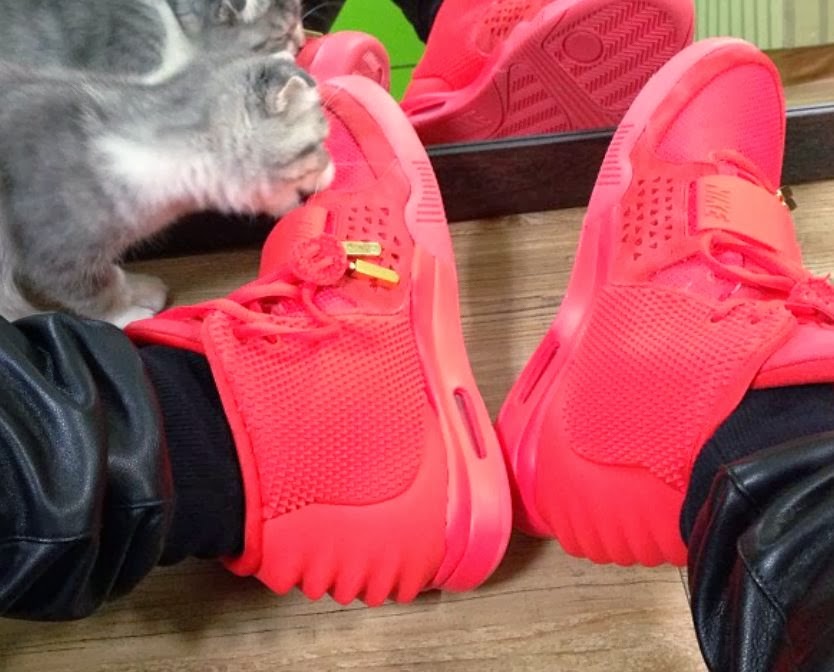 yeezy red october shoes