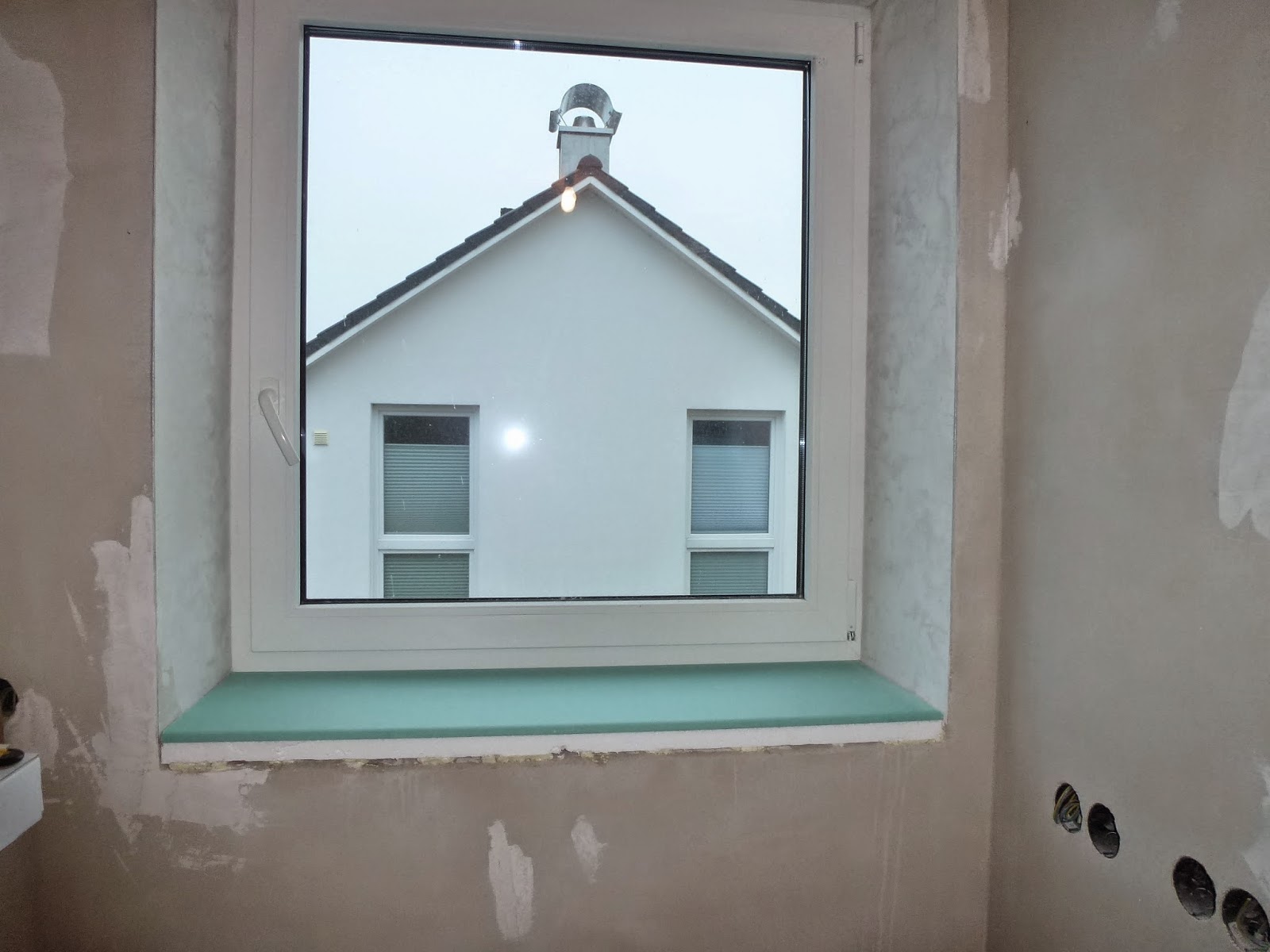 Unser Luftschloss: Spülkasten und Badewanne