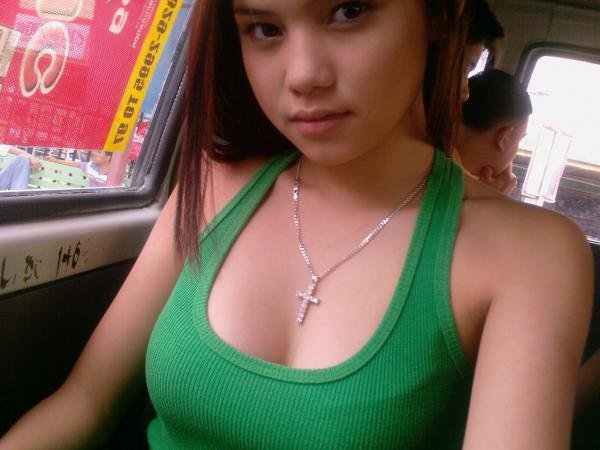 Horny pinay student loves being