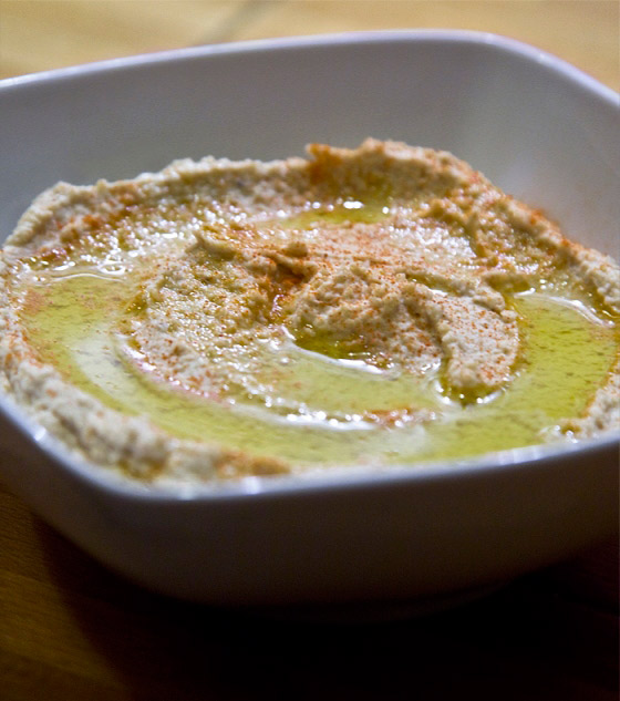 Czosnkowo wegeprzepisy zebrane Hummus (V)