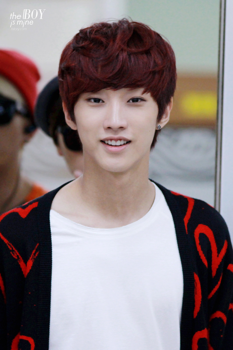 Always Awesome: PICTURE 120824 Leader Jung Jinyoung B1A4 ...