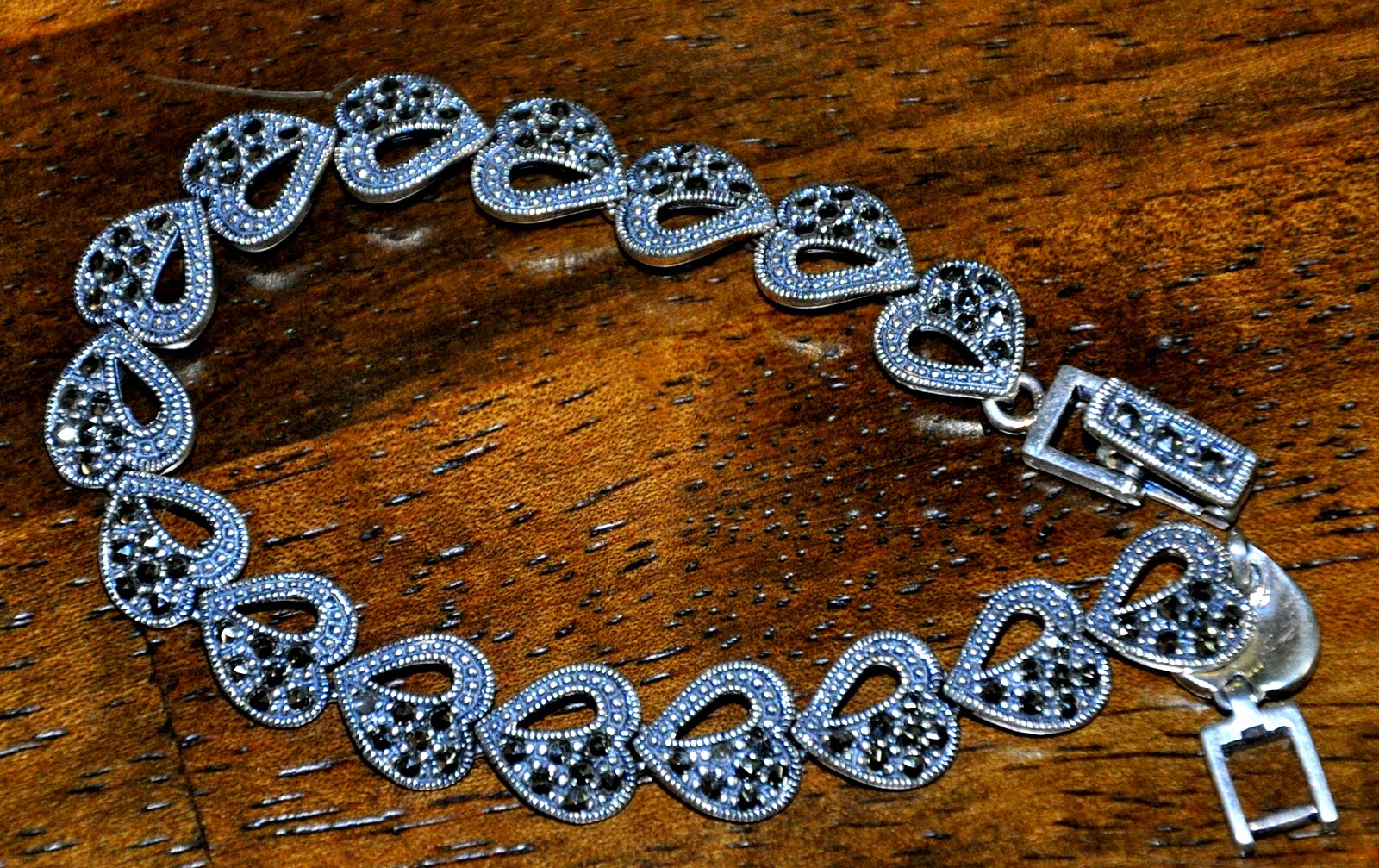 How do souvenirs in Iran How do souvenirs in Iran