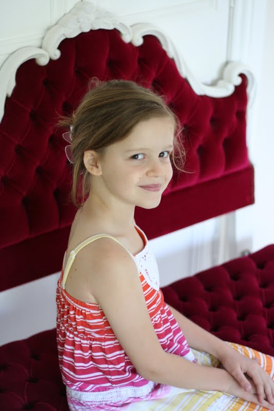 Lilyfield Life Girl's vintage bedroom suite (or should that be Sweet?)