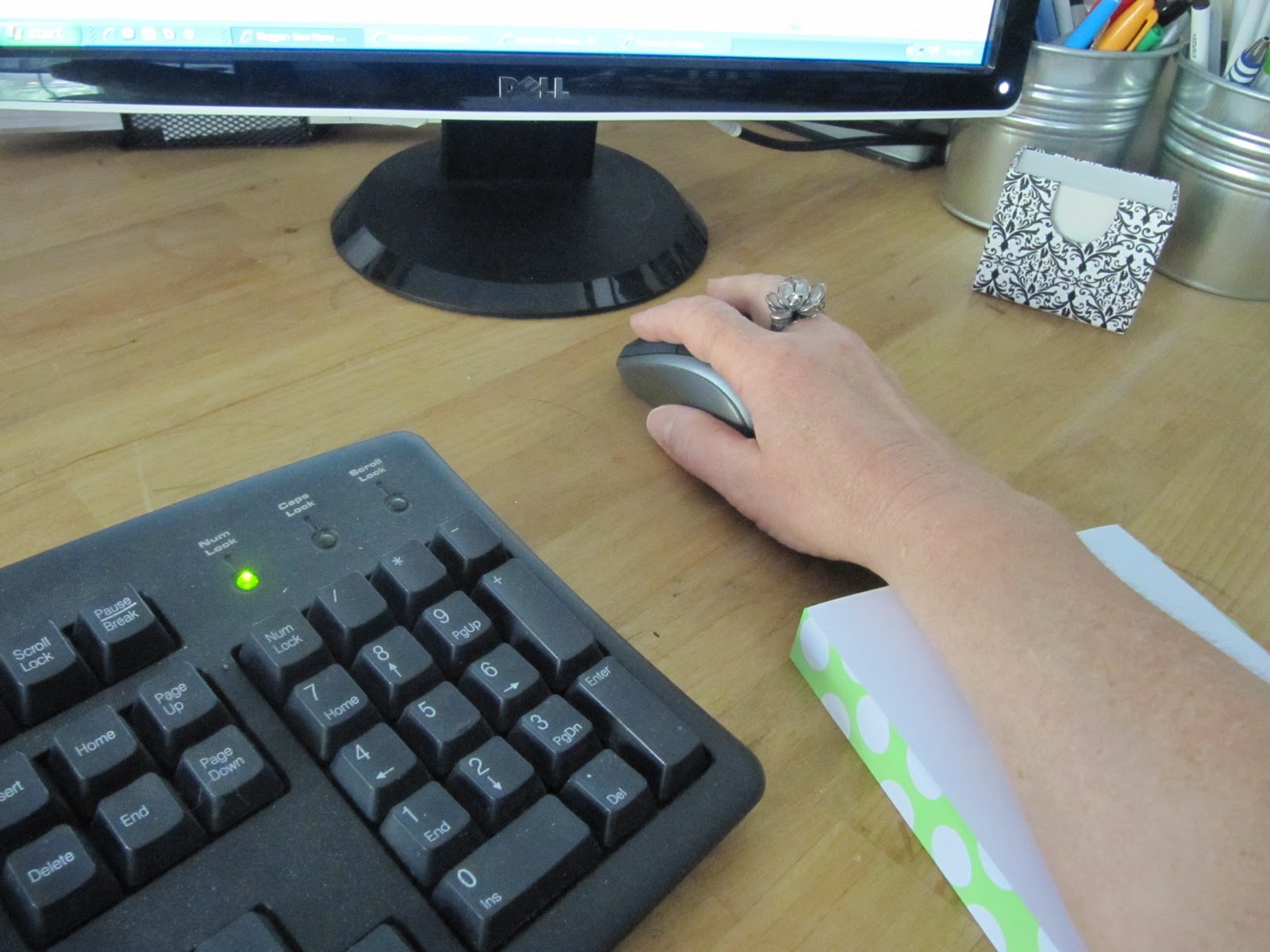 Sew Many Ways... Instant Wrist Support For Computer Mouse...